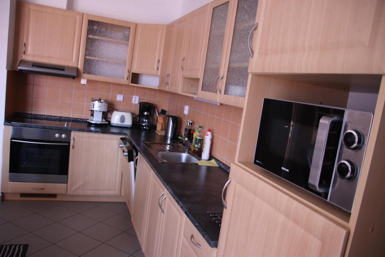 Bakarloko Lipno Apartments リプノ・ナト・ヴルタヴォウ エクステリア 写真